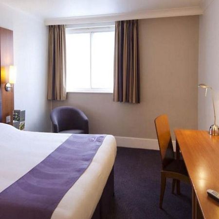 Premier Inn York North West ภายนอก รูปภาพ