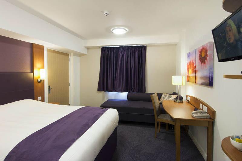 Premier Inn York North West ภายนอก รูปภาพ